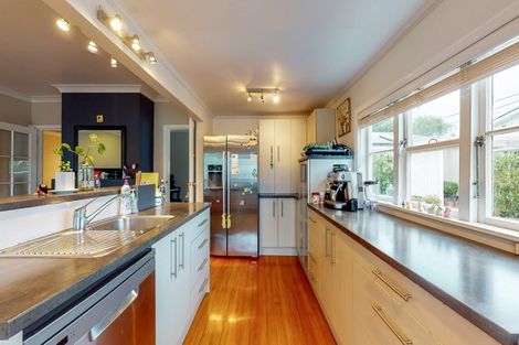 Photo of property in 34 Izard Road, Khandallah, Wellington, 6035