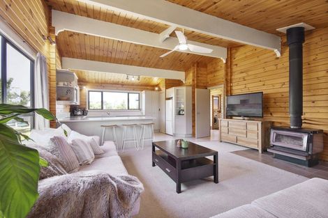 Photo of property in 20 Pears Road, Sefton, Rangiora, 7477