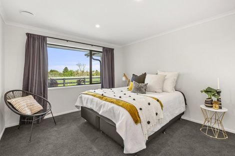 Photo of property in 8c East Ridge Grove, Newstead, Hamilton, 3286