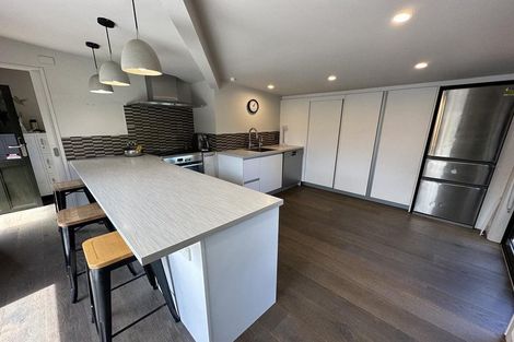 Photo of property in 11 Glen Road, Raumati South, Paraparaumu, 5032