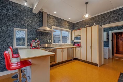 Photo of property in 27 High Street, Bulls, 4818