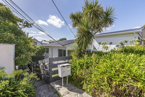 Photo of property in 27 Izard Road, Khandallah, Wellington, 6035