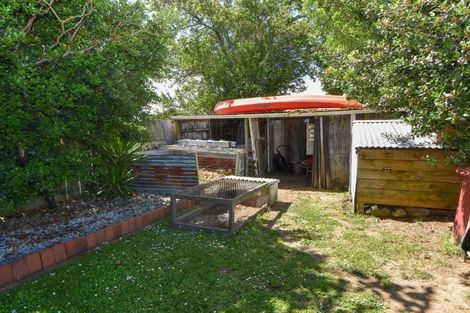 Photo of property in 32 Rhodes Street, Carterton, 5713