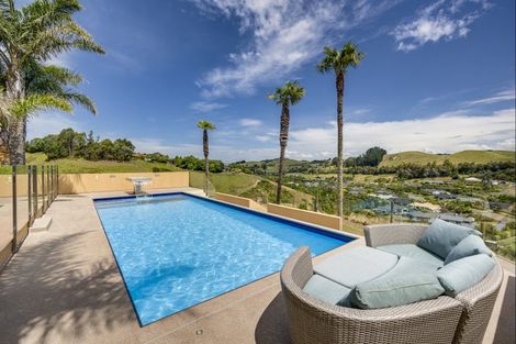 Photo of property in 125 Tironui Drive, Taradale, Napier, 4112