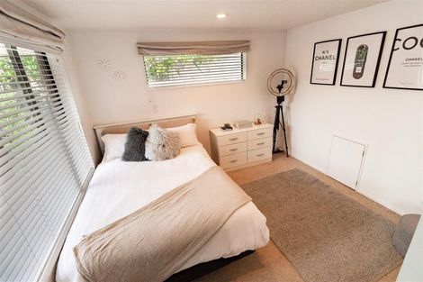 Photo of property in 26a Crofton Road, Harewood, Christchurch, 8051