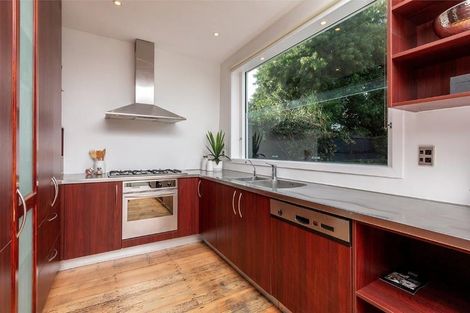 Photo of property in 35 St Marys Road, Saint Marys Bay, Auckland, 1011