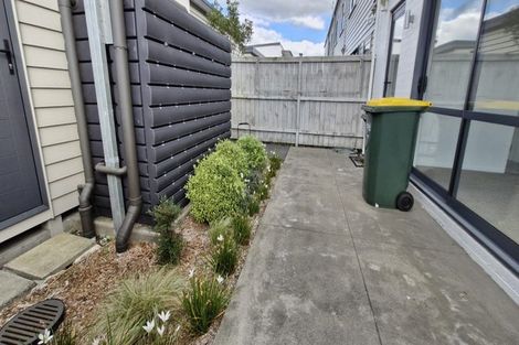 Photo of property in 51 Eugenia Rise, Totara Heights, Auckland, 2105