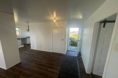 Photo of property in 77 Mould Street, Waitara, 4320