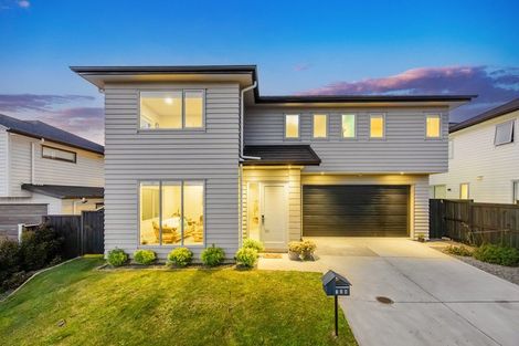 Photo of property in 138 Godfrey Drive, Orewa, 0931