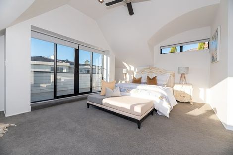 Photo of property in 61 Manor Park, Sunnyhills, Auckland, 2010