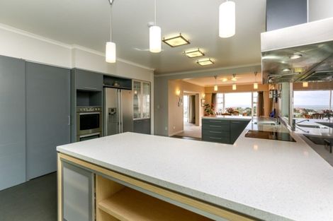 Photo of property in 374 Devon Street West, Lynmouth, New Plymouth, 4310