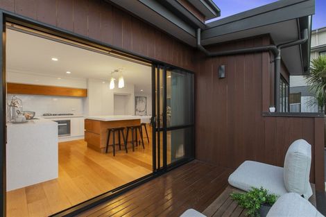 Photo of property in 73b East Coast Road, Castor Bay, Auckland, 0620