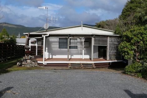 Photo of property in 62 Rata Road, Raumati Beach, Paraparaumu, 5032