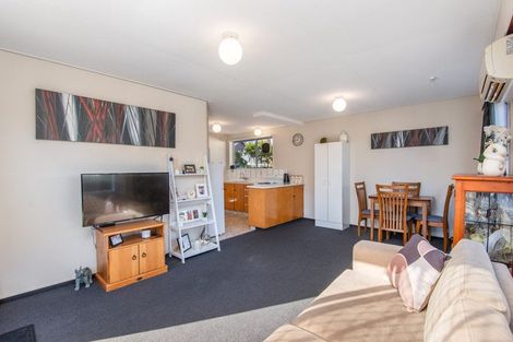 Photo of property in 24b Rutherford Street, Caversham, Dunedin, 9012