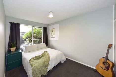 Photo of property in 2/50 Valecrest Avenue, Parklands, Christchurch, 8083