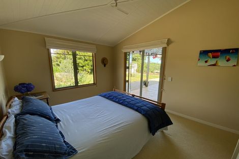 Photo of property in 44 Nyhane Drive, Ligar Bay, Takaka, 7183