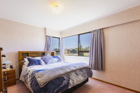 Photo of property in 39 Trinity Crescent, Pirimai, Napier, 4112