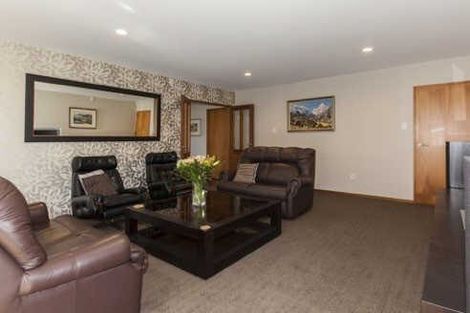 Photo of property in 5 Anglem Way, Northwood, Christchurch, 8051