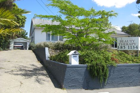 Photo of property in 271 Lake Terrace Road, Shirley, Christchurch, 8061