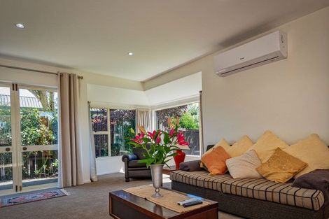 Photo of property in 1/8 Gatonby Place, Avonhead, Christchurch, 8042