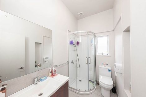 Photo of property in 16 Havelock Street, Phillipstown, Christchurch, 8011