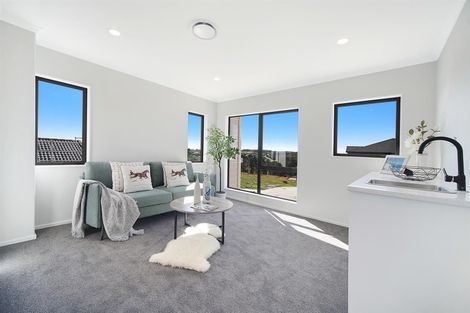 Photo of property in 78 Michael Bosher Way, Flat Bush, Auckland, 2019