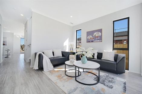 Photo of property in 78 Michael Bosher Way, Flat Bush, Auckland, 2019