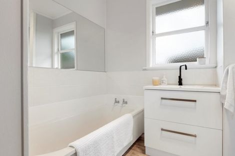 Photo of property in 5a Galway Grove, Greerton, Tauranga, 3112