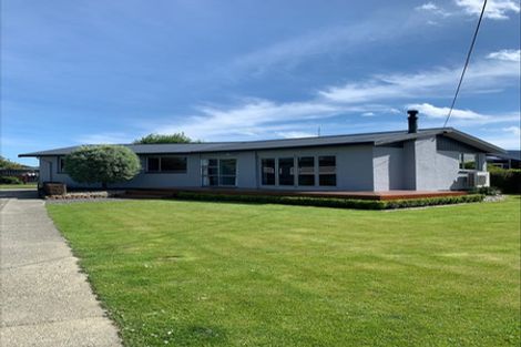 Photo of property in 50 Kilmarnock Street, Wallacetown, 9816