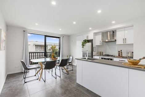 Photo of property in 77b Herald Street, Berhampore, Wellington, 6023