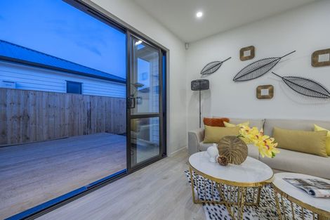 Photo of property in 30 Babina Avenue, Kumeu, 0810