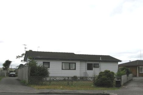 Photo of property in 1/7 Barbados Drive, Unsworth Heights, Auckland, 0632