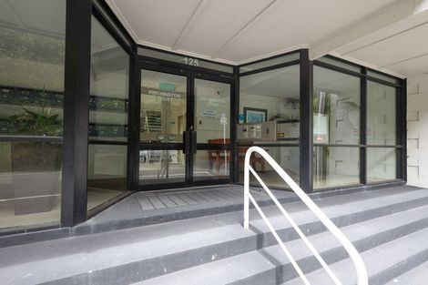 Photo of property in 31/125 Grant Road, Thorndon, Wellington, 6011