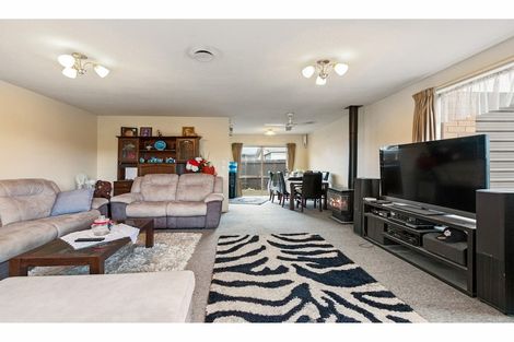 Photo of property in 1 Skerten Avenue, Hornby South, Christchurch, 8042