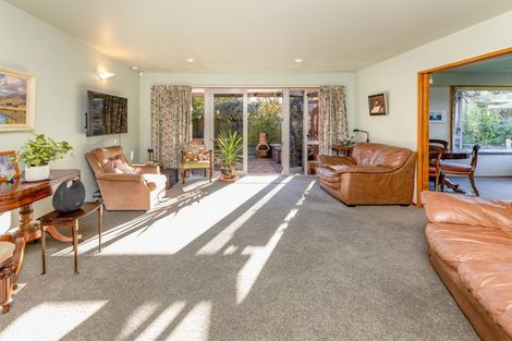 Photo of property in 104 Hamilton Avenue, Ilam, Christchurch, 8041