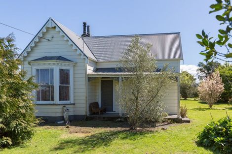 Photo of property in 3363 State Highway 2, Clareville, Carterton, 5713