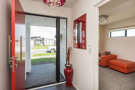 Photo of property in 15 Whitnall Street, Halswell, Christchurch, 8025