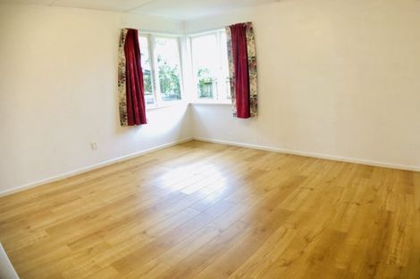 Photo of property in 213 Portage Road, Green Bay, Auckland, 0604