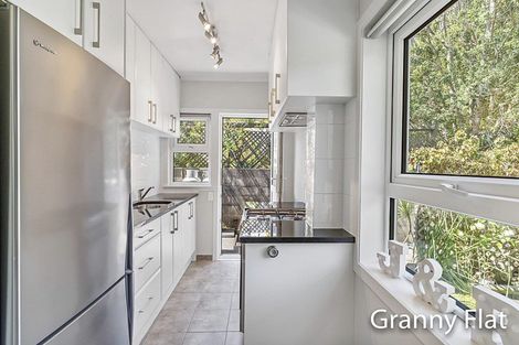 Photo of property in 1/20 Kauri Road, Birkenhead, Auckland, 0626