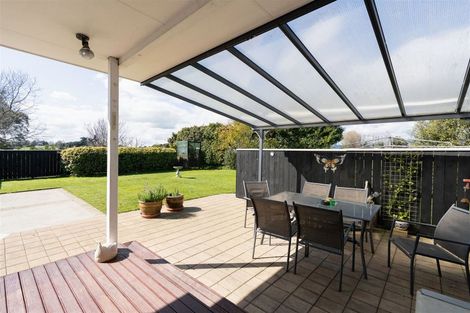 Photo of property in 286 Kawiu Road, Levin, 5510