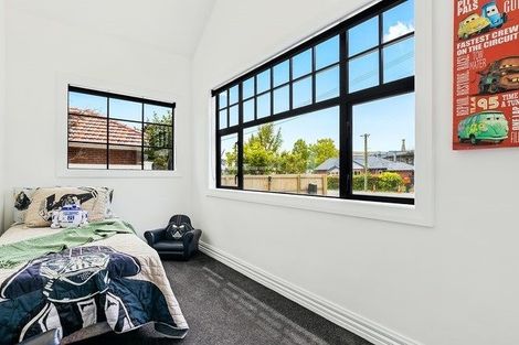 Photo of property in 36 Kahu Road, Fendalton, Christchurch, 8041