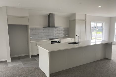 Photo of property in 11 Monowai Street, Poraiti, Napier, 4112