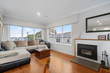 Photo of property in 24 Rothery Road, Hillpark, Auckland, 2102
