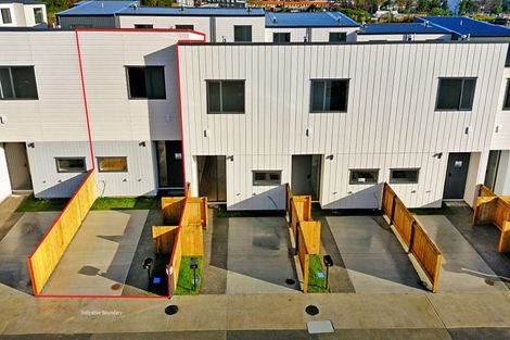 Photo of property in 15 Clay Works Lane, New Lynn, 0600