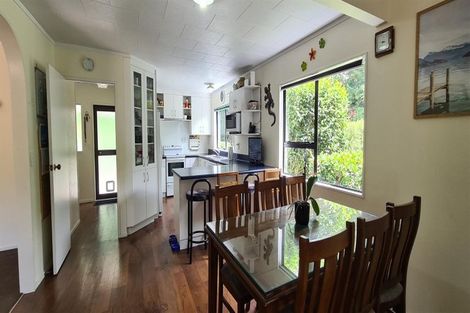 Photo of property in 17 Charlotte Street, Takapau, 4203
