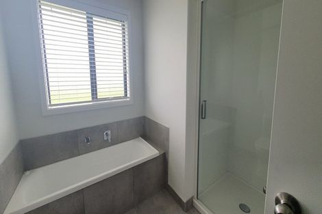 Photo of property in 39 Murray Ward Drive, Te Kauwhata, 3710