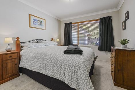 Photo of property in 9a Harrod Place, Rangiora, 7400
