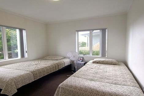 Photo of property in 71 Grove Road, Papakura, 2110