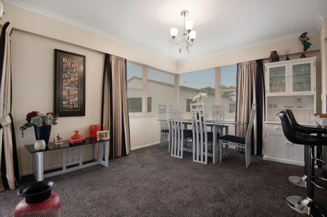 Photo of property in 3 Sutherland Crescent, Westbrook, Palmerston North, 4412