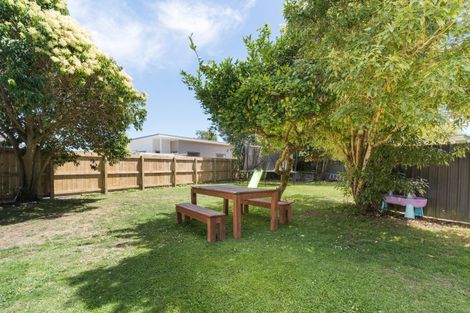 Photo of property in 10 Denbigh Place, Awapuni, Palmerston North, 4412